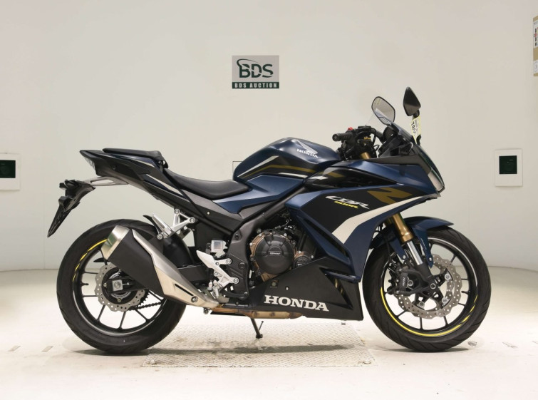 Мотоцикл Honda CBR400R с пробегом 12275 km