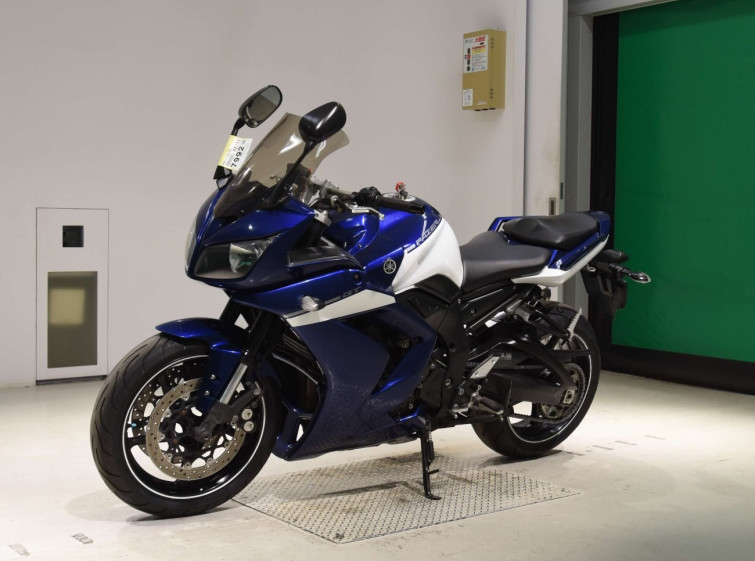 Мотоцикл Yamaha FZ1 FAZER GT з пробігом 33000 km