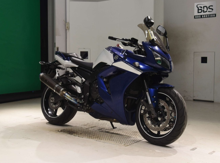 Мотоцикл Yamaha FZ1 FAZER GT з пробігом 33000 km