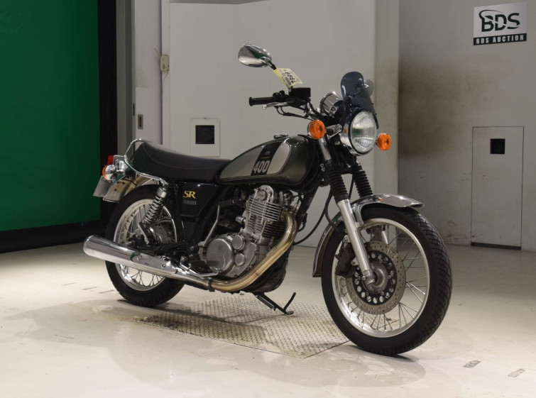 Мотоцикл Yamaha SR400 з пробігом 5866 km