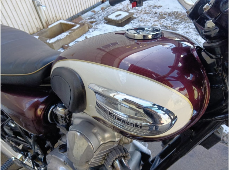 Мотоцикл Kawasaki W650 з пробігом 17037 km