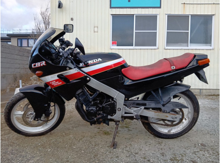 Мотоцикл Honda CBR250F с пробегом 5806 km