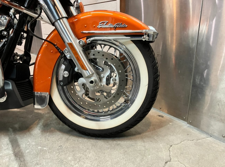 Мотоцикл HD FLHFB з пробігом 2163 km