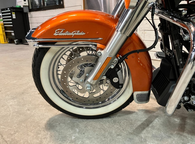 Мотоцикл HD FLHFB з пробігом 2163 km