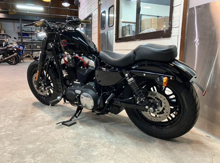 Мотоцикл HD SPORTSTER XL1200S з пробігом 3145 km