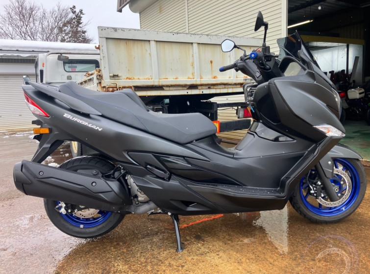 Мотоцикл Suzuki BURGMAN400A з пробігом 3416 km