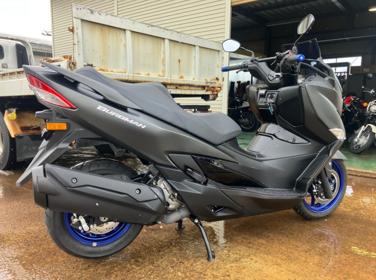 Мотоцикл Suzuki BURGMAN400A з пробігом 3416 km