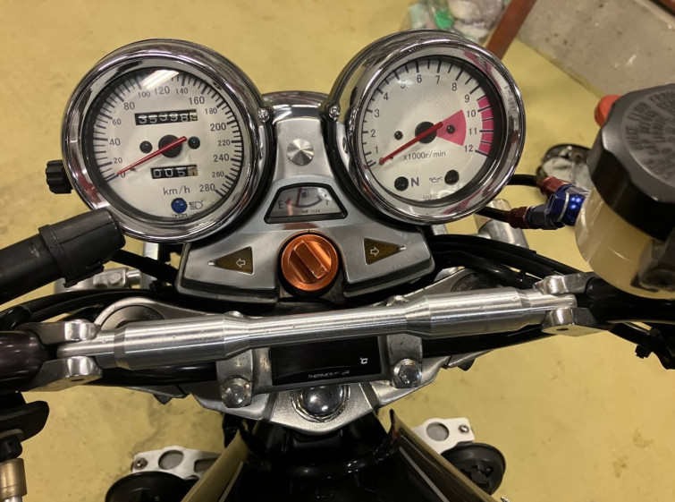 Мотоцикл Kawasaki ZEPHYR1100 з пробігом 35398 km