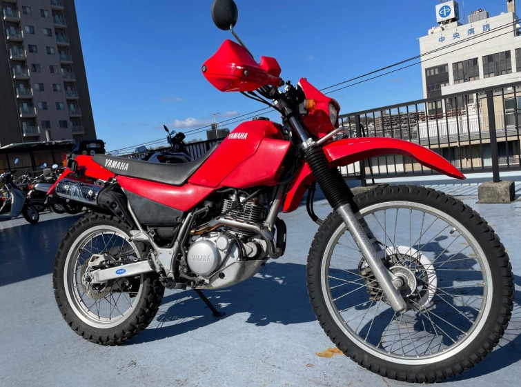 Мотоцикл Yamaha SEROW XT225 з пробігом 4068 km
