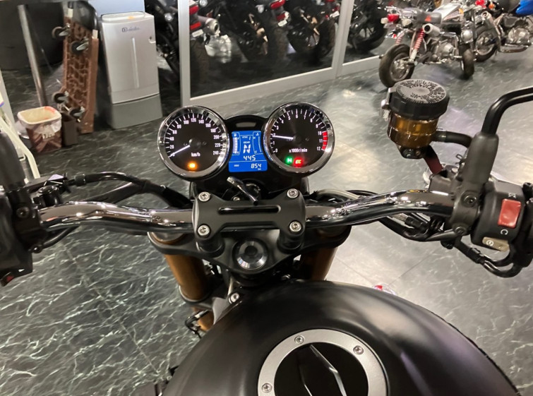 Мотоцикл Kawasaki Z900RS SE с пробегом 854 km