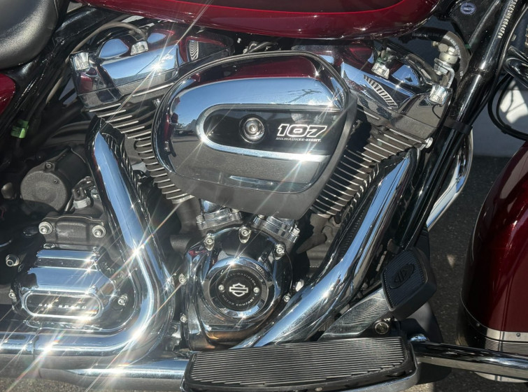 Мотоцикл HD ROAD KING FLHR1750 з пробігом 26829 km