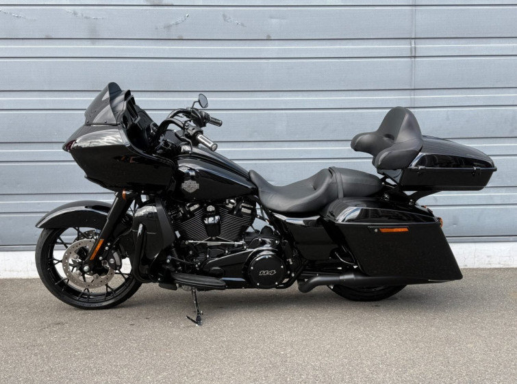 Мотоцикл HD SREET GLIDE FLHXS1690 з пробігом 3135 km