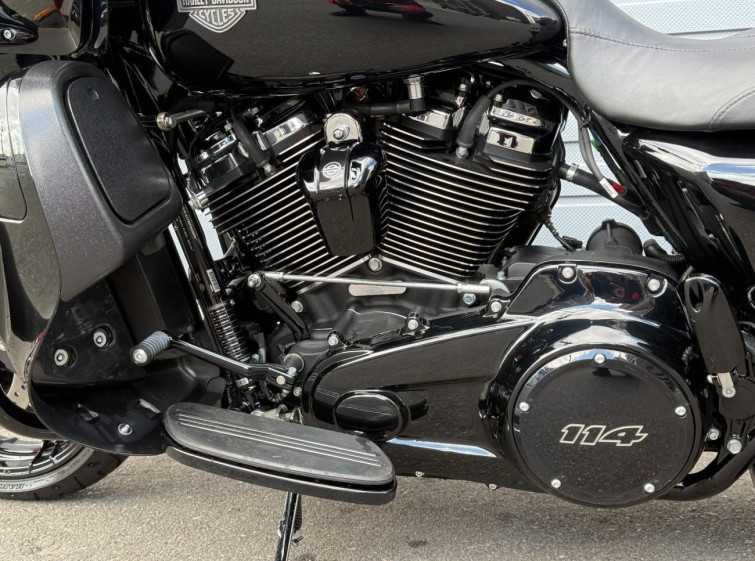 Мотоцикл HD SREET GLIDE FLHXS1690 з пробігом 3135 km