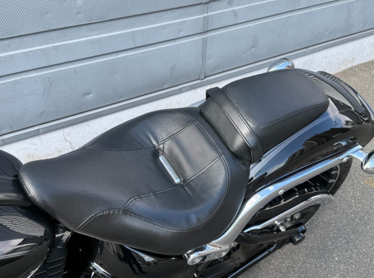 Мотоцикл HD STREETBOB FXDB1580 с пробегом 73459 km