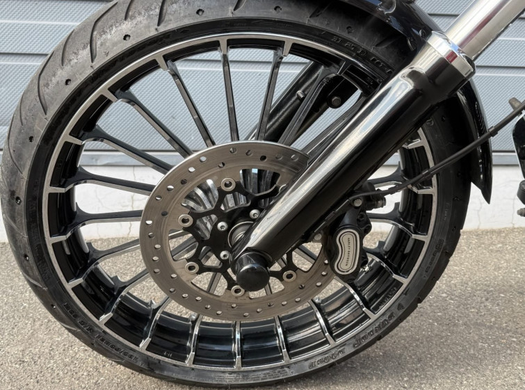 Мотоцикл HD STREETBOB FXDB1580 с пробегом 73459 km