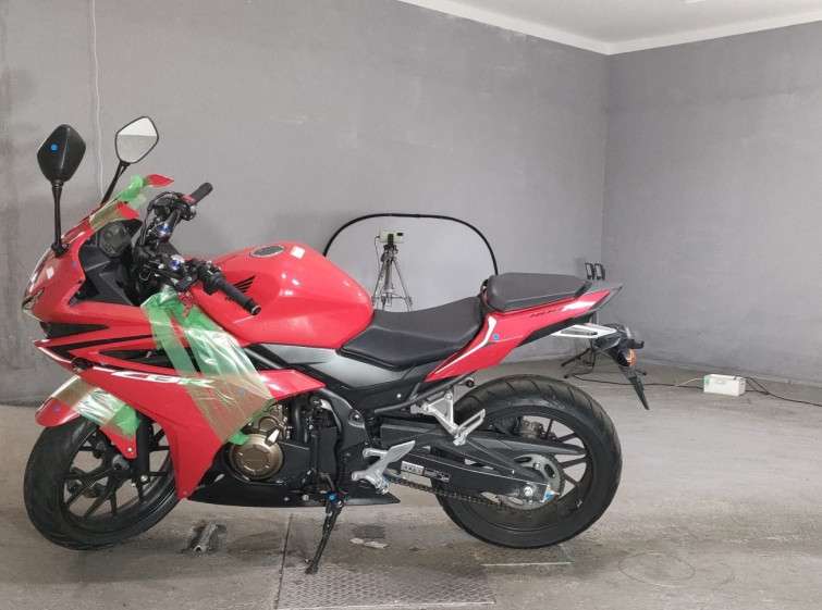 Мотоцикл Honda CBR400R з пробігом 9134 km