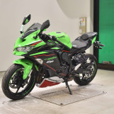Мотоцикл Kawasaki NINJA ZX-25R з пробігом 1273 km