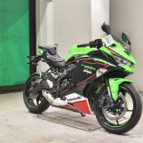 Мотоцикл Kawasaki NINJA ZX-25R з пробігом 1273 km