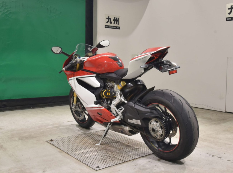 Мотоцикл Ducati 1199 PANIGALE S з пробігом 15108 km