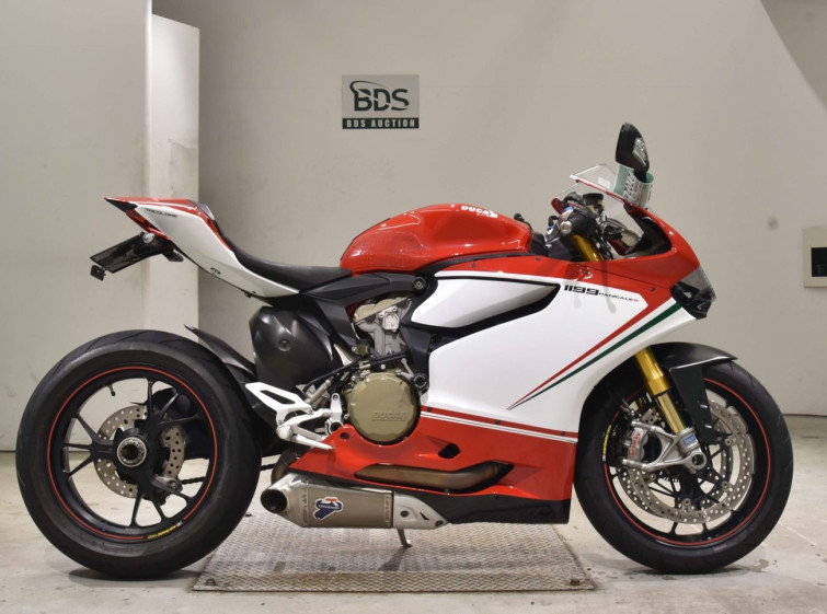 Мотоцикл Ducati 1199 PANIGALE S з пробігом 15108 km