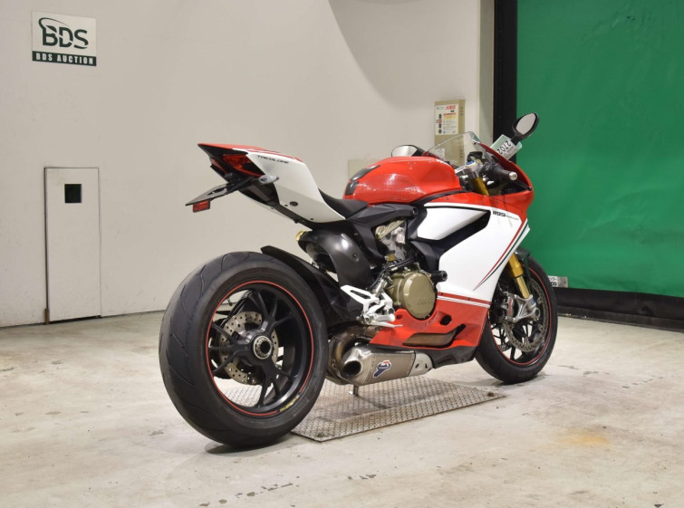 Мотоцикл Ducati 1199 PANIGALE S з пробігом 15108 km
