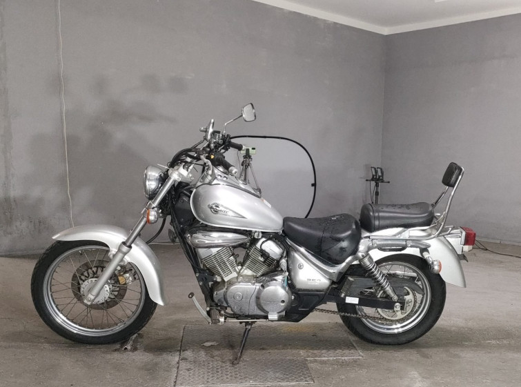 Мотоцикл Suzuki INTRUDER 250LC з пробігом 27935 km