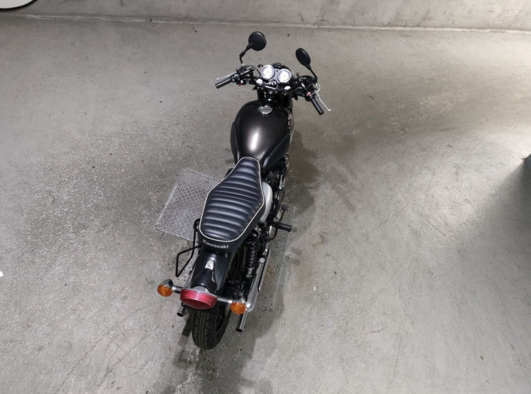 Мотоцикл Kawasaki W800 с пробегом 8298 km