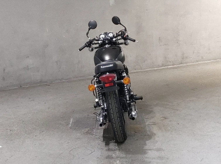 Мотоцикл Kawasaki W800 с пробегом 8298 km
