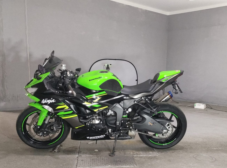 Мотоцикл Kawasaki ZX-6R з пробігом 8842 km