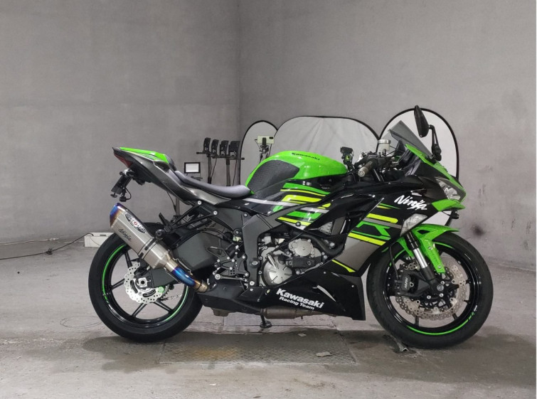 Мотоцикл Kawasaki ZX-6R з пробігом 8842 km