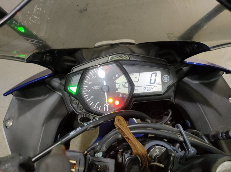 Мотоцикл Yamaha YZF-R25 з пробігом 9764 km