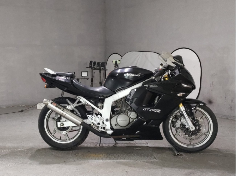 Мотоцикл Hyosung GT250