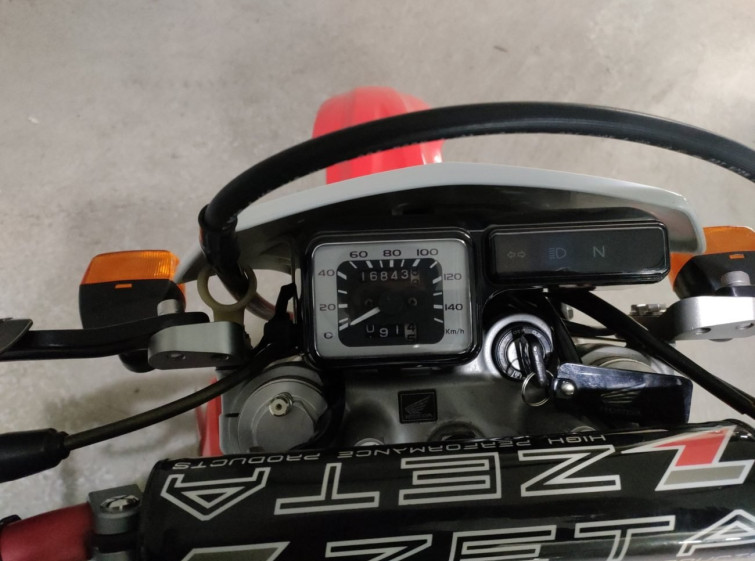 Мотоцикл Honda XR250 з пробігом 16844 km