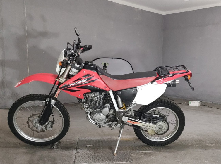 Мотоцикл Honda XR250 з пробігом 16844 km