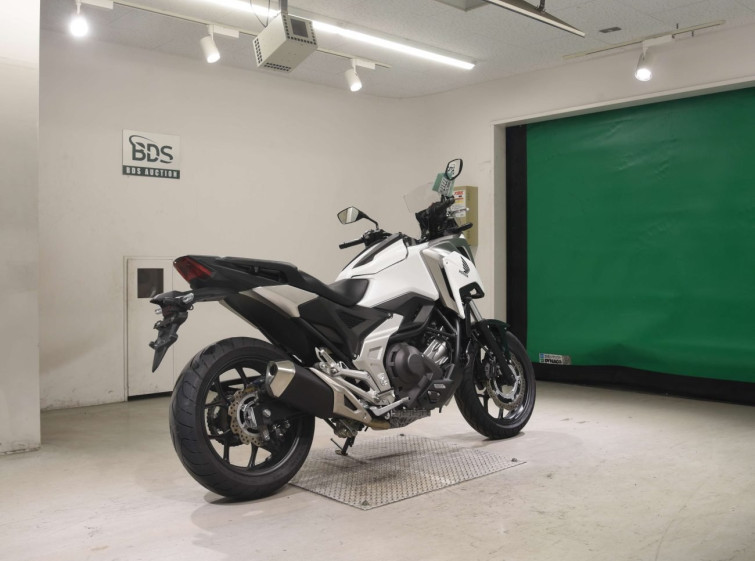 Мотоцикл Honda NC750X с пробегом 9574 km