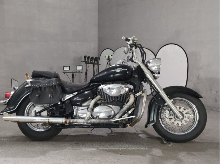Мотоцикл Suzuki INTRUDER 400 CLASSIC з пробігом 32535 km