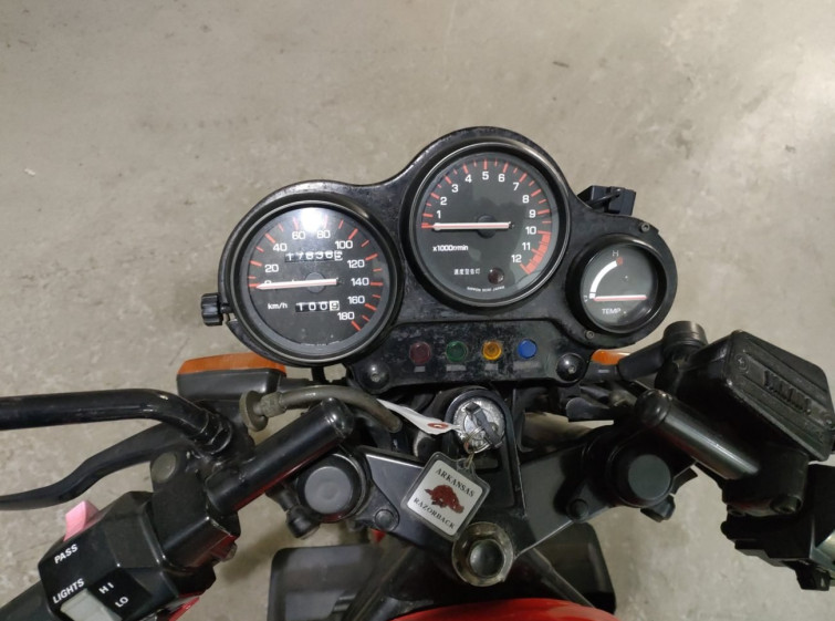 Мотоцикл Yamaha RZ250R з пробігом 17836 km