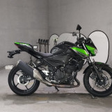 Мотоцикл Kawasaki Z400 з пробігом 7316 km