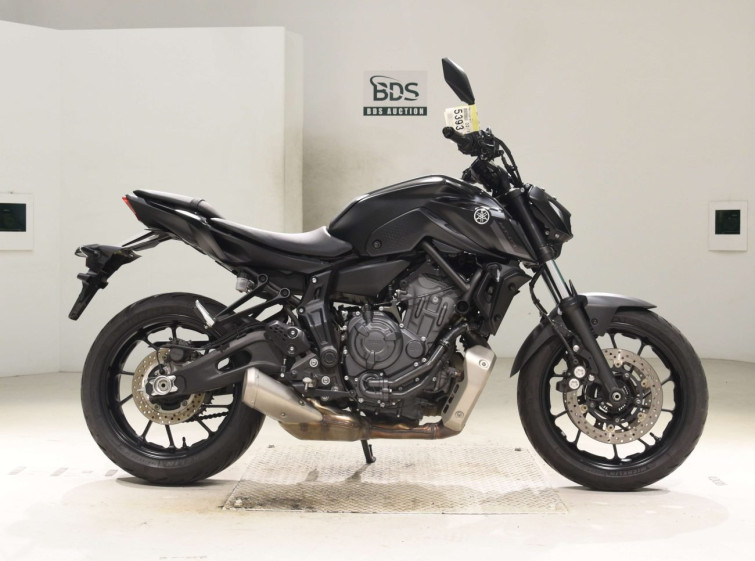 Мотоцикл Yamaha MT-07 с пробегом 7360 km
