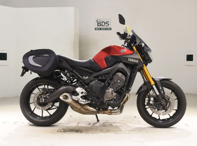 Мотоцикл Yamaha MT-09A с пробегом 27886 km