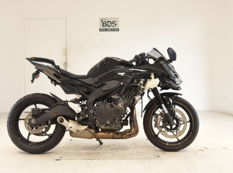 Мотоцикл Kawasaki NINJA ZX-25R