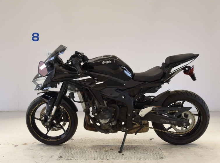 Мотоцикл Kawasaki NINJA ZX-25R