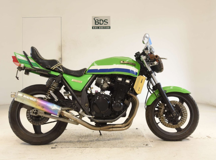 Мотоцикл Kawasaki ZRX400 з пробігом 72472 km