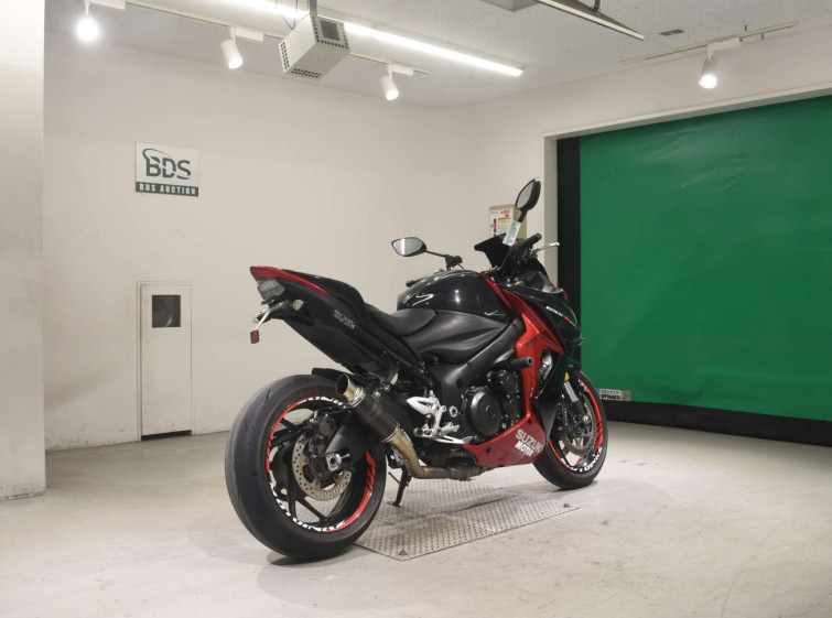 Мотоцикл Suzuki GSX-S1000F з пробігом 33219 km