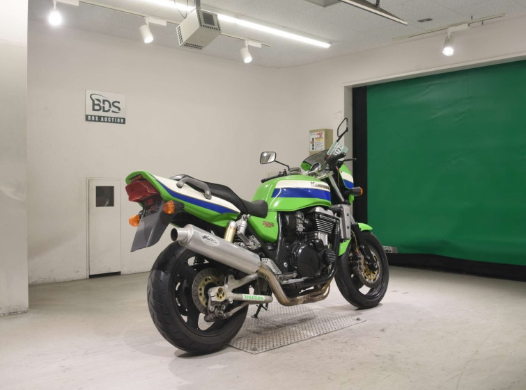 Мотоцикл Kawasaki ZRX1100 з пробігом 1785 km