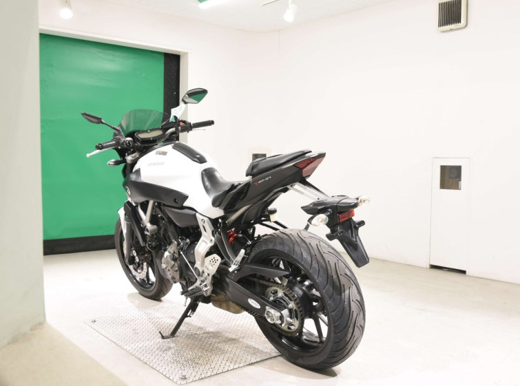 Мотоцикл Yamaha MT-07 с пробегом 16928 km