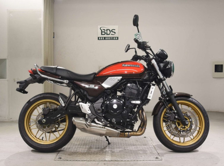 Мотоцикл Kawasaki Z650RS с пробегом 2707 km