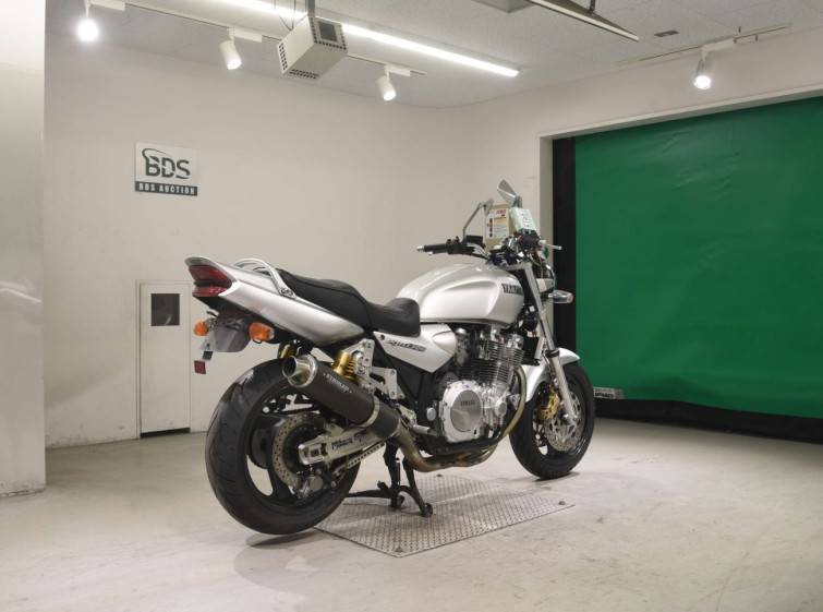 Мотоцикл Yamaha XJR1300 з пробігом 35774 km