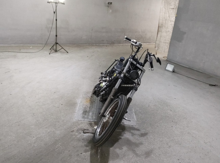 Мотоцикл Kawasaki VULCAN400 CUSTOM с пробегом 15321 km