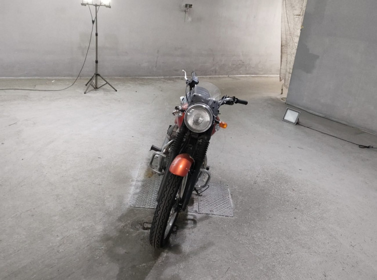 Мотоцикл Kawasaki W400